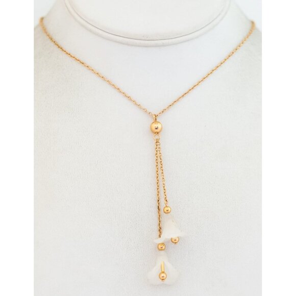 19 inch, Vintage Bell Flower Gold Tone Tassel Necklace by Avon - T24 - Picture 2 of 3